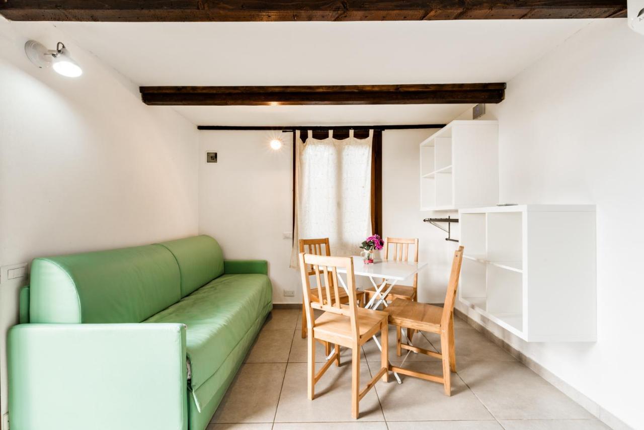 Ippotur Medieval Resort Castelnuovo Magra Exterior photo